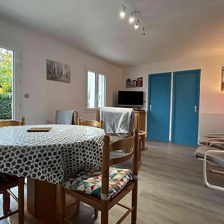 Maison Calme 3 Pieces, Jardin, Wifi - - Fr-1-246a-181 別荘 *